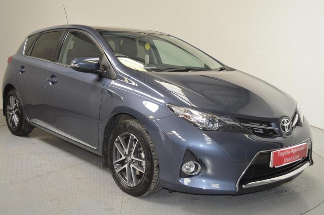 Toyota Auris Deep Titanium