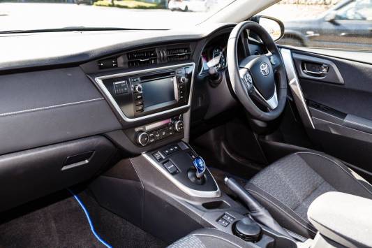 Toyota Auris Deep Titanium