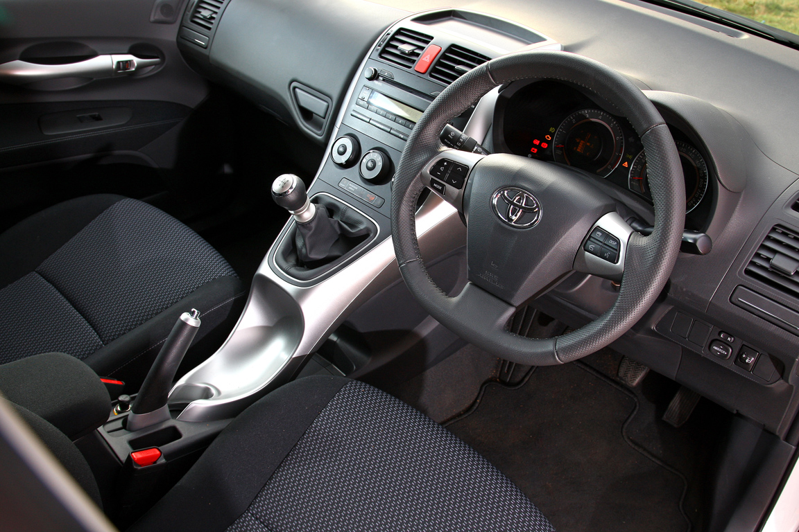 Toyota Auris Gt