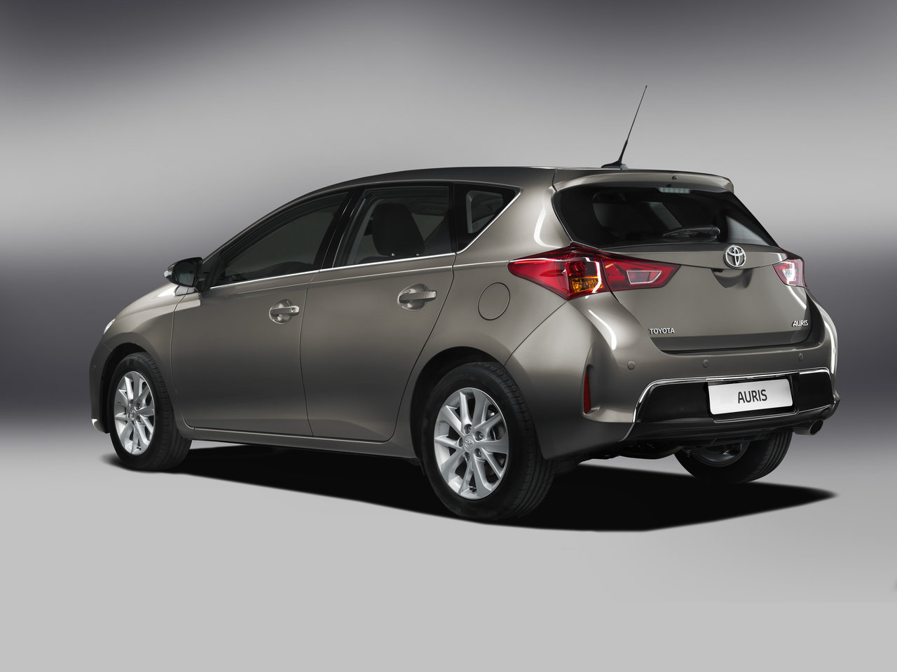 Toyota Auris Hatchback