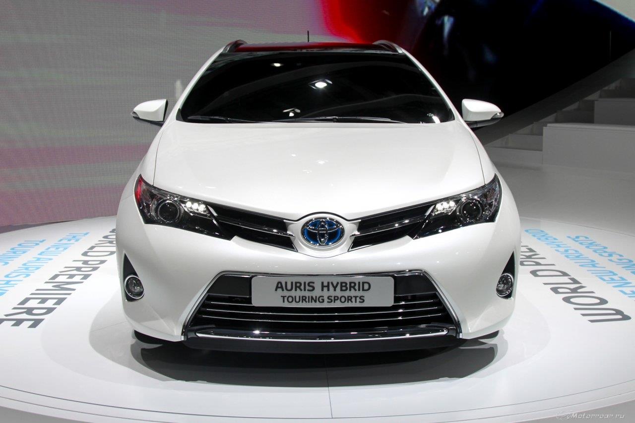 Toyota Auris Hybrid
