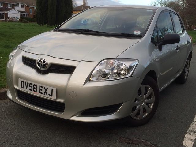 Toyota Auris Manual