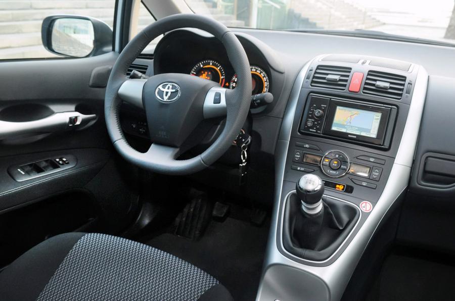 Toyota Auris Sr