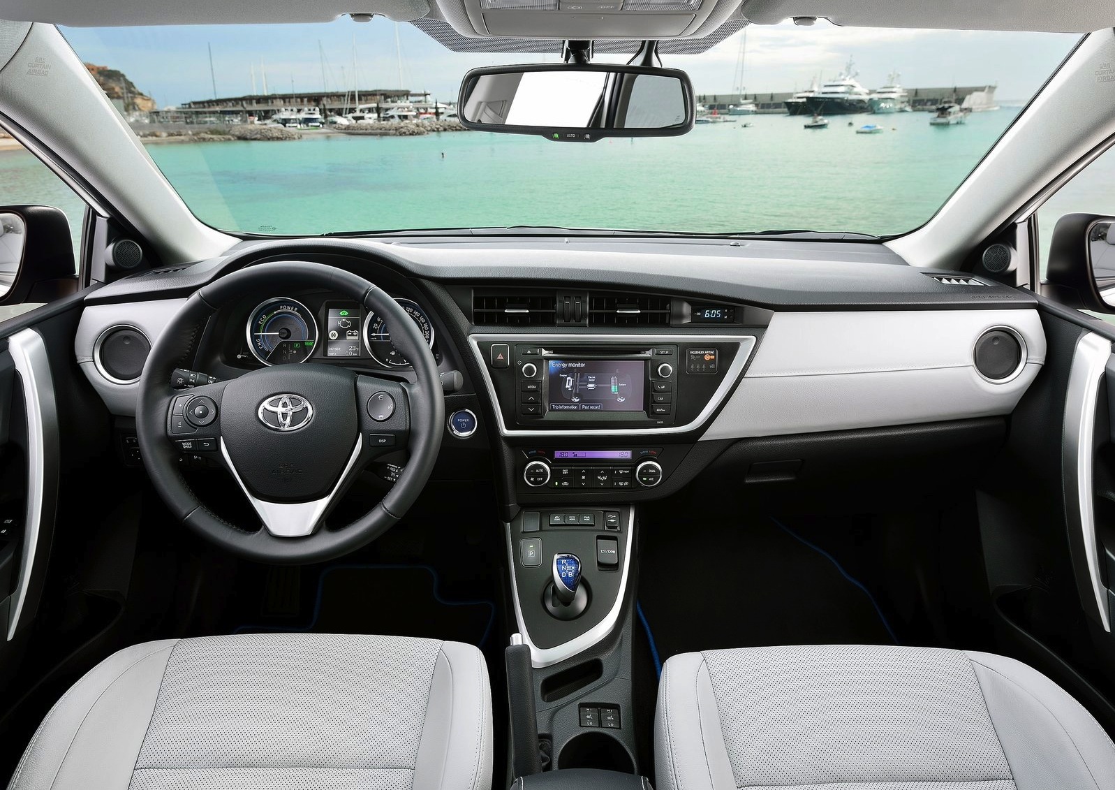 Toyota Auris Touring Hybrid Toyota Auris Touring Hybrid