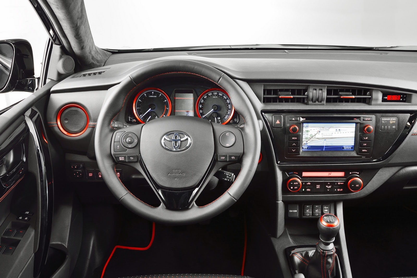 Toyota Auris Touring Hybrid