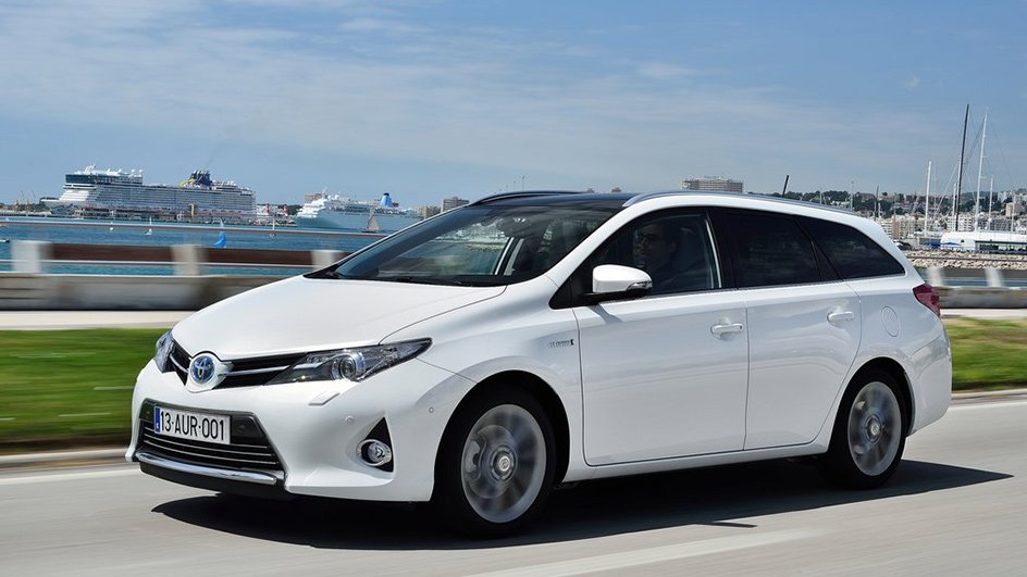 Toyota Auris Touring Hybrid