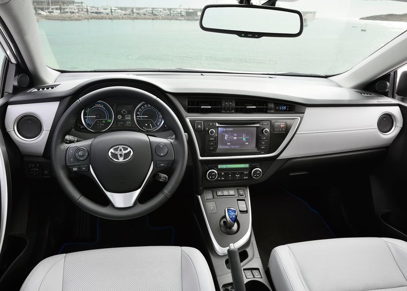 Toyota Auris Touring Sports Hybrid Toyota Auris Touring Sports Hybrid