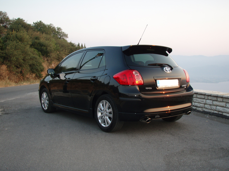 Toyota Auris Trd