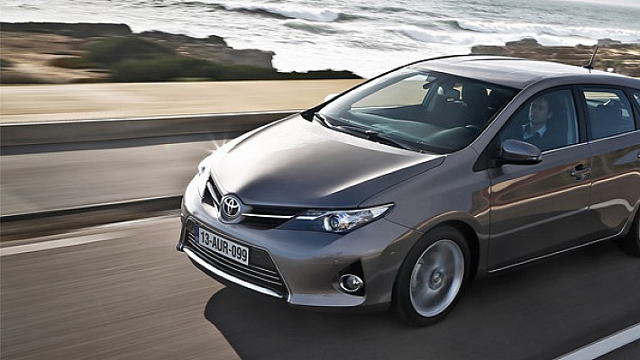 Toyota Auris Van