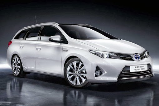 Toyota Auris Van