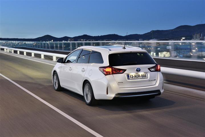 Toyota Auris Wagon