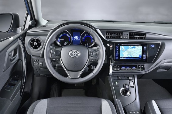 Toyota Auris White Toyota Auris White