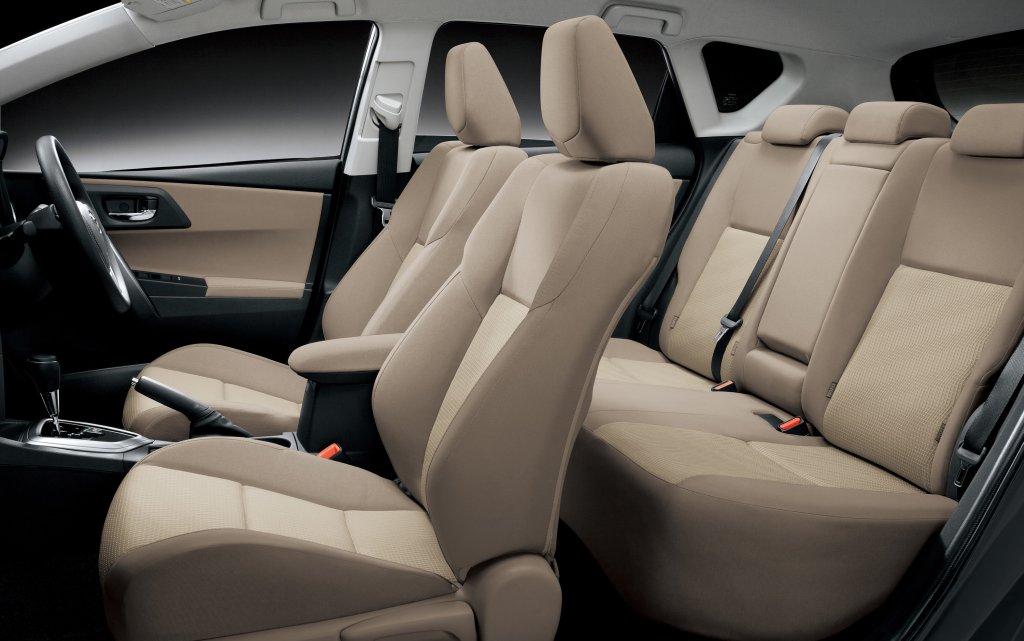Toyota Auris X