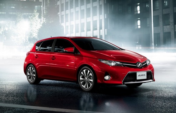 Toyota Auris Xs 2014