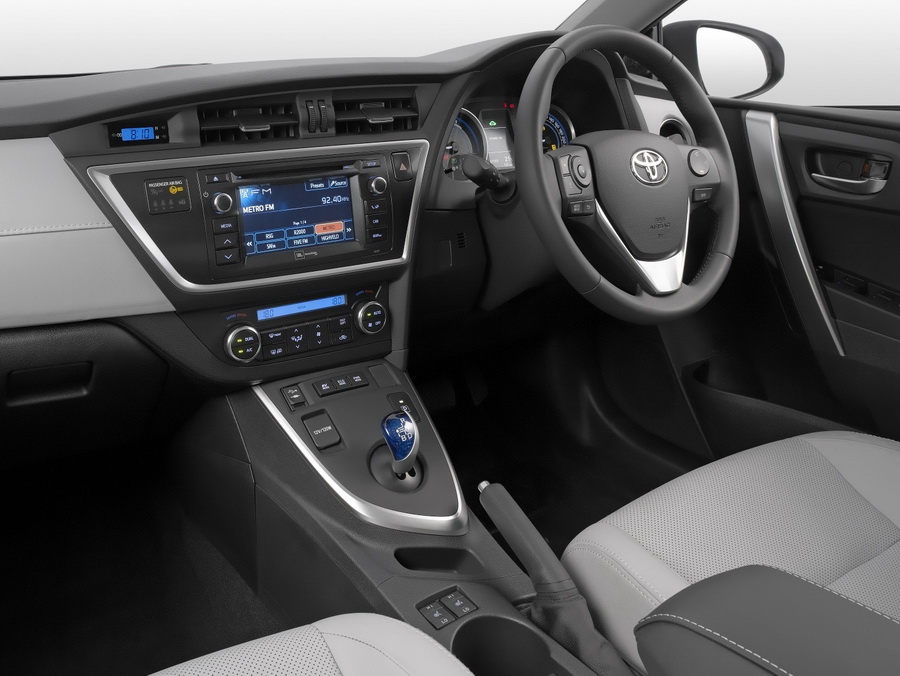 Toyota Auris Xs 2014