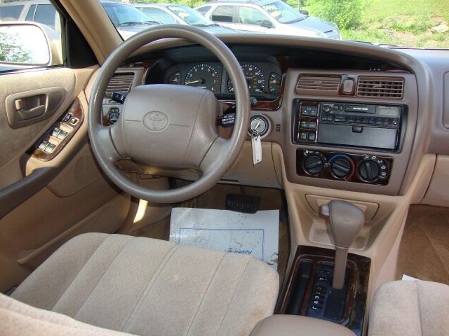 Toyota Avalon 1996