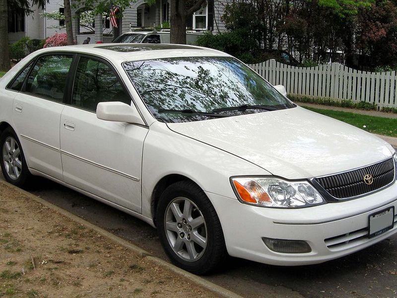 Toyota Avalon 2000