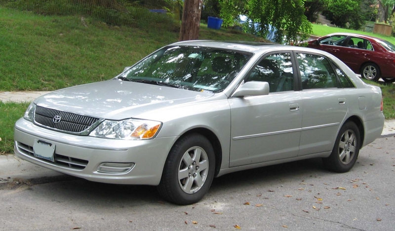 Toyota Avalon 2000
