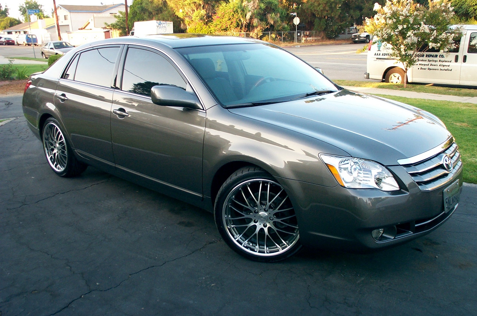Toyota Avalon 2005