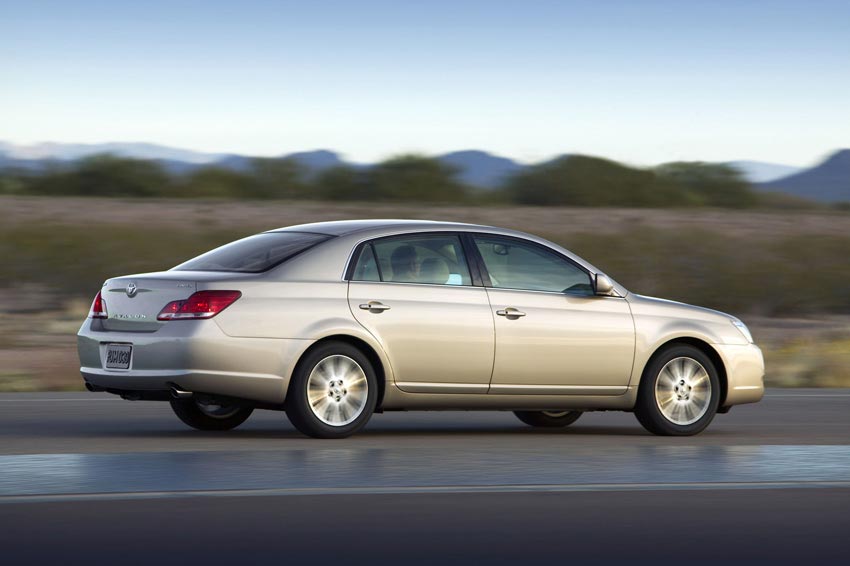 Toyota Avalon 2005