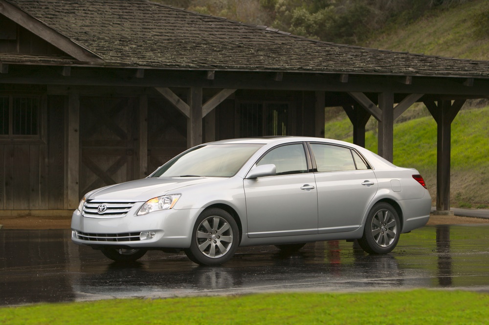 Toyota Avalon 2005