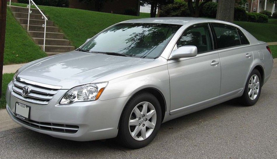 Toyota Avalon 2005