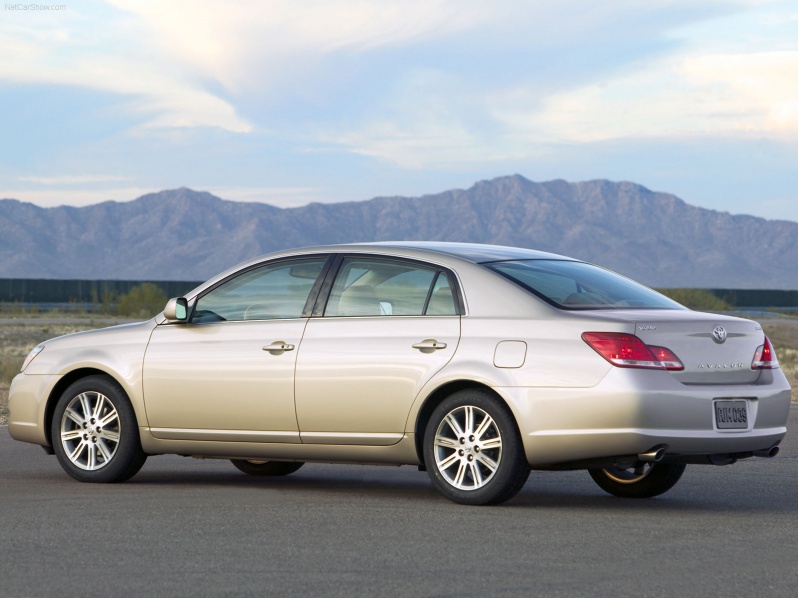 Toyota Avalon 2005