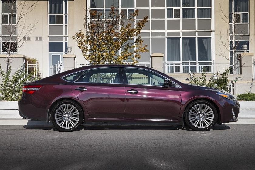 Toyota Avalon 2012