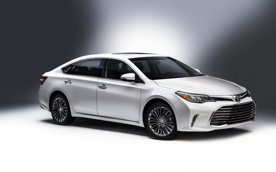 Toyota Avalon 2015