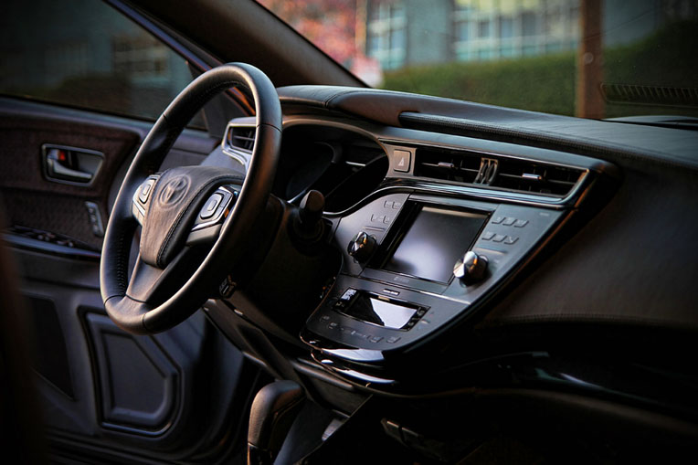 Toyota Avalon Dub Edition