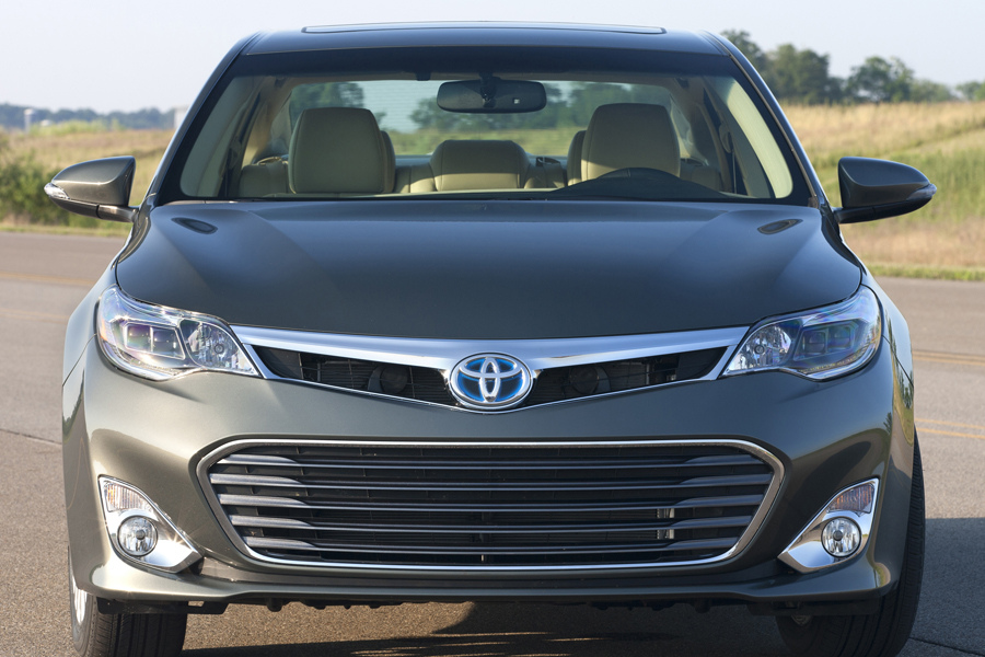 Toyota Avalon Hybrid 2013