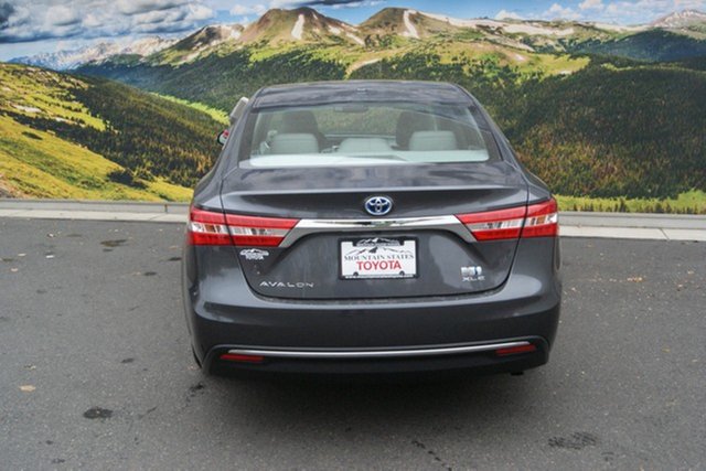 Toyota Avalon Hybrid 2014
