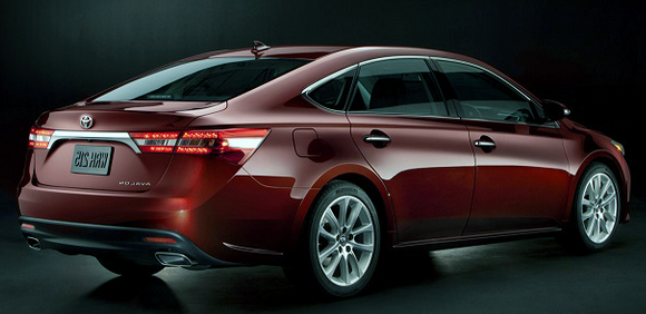 Toyota Avalon Hybrid 2015