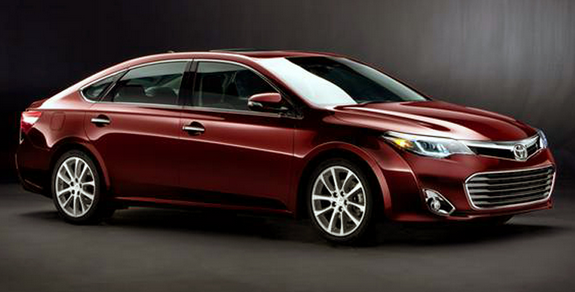 Toyota Avalon Hybrid 2015