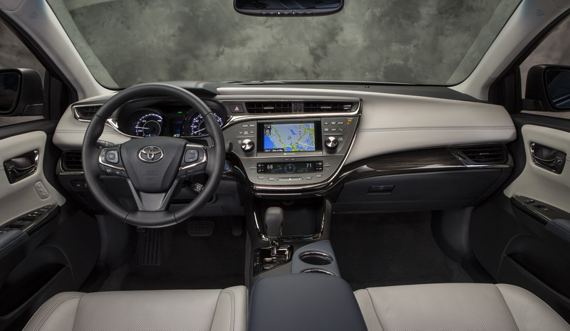 Toyota Avalon Hybrid