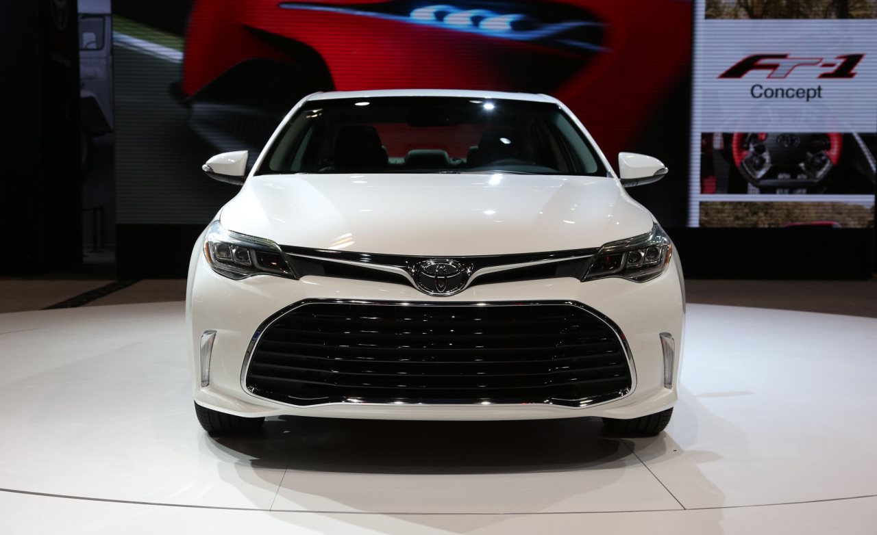 Toyota Avalon Limited 2015