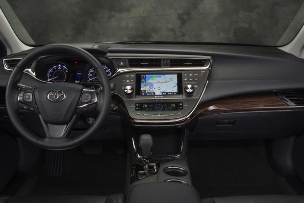 Toyota Avalon Xle Hybrid