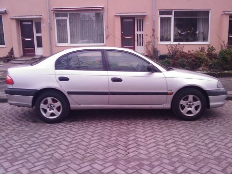 Toyota Avensis 1.6