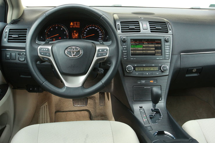 Toyota Avensis 1.8 Vvt-I