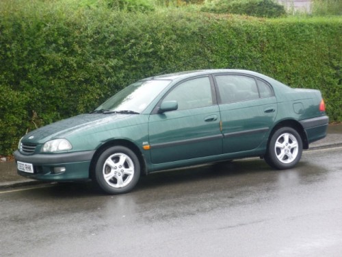 Toyota Avensis 1998 Model