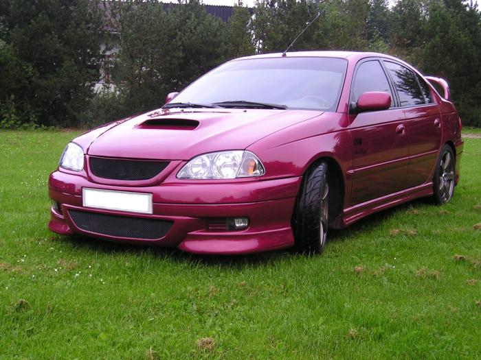 Toyota Avensis 1998 Model