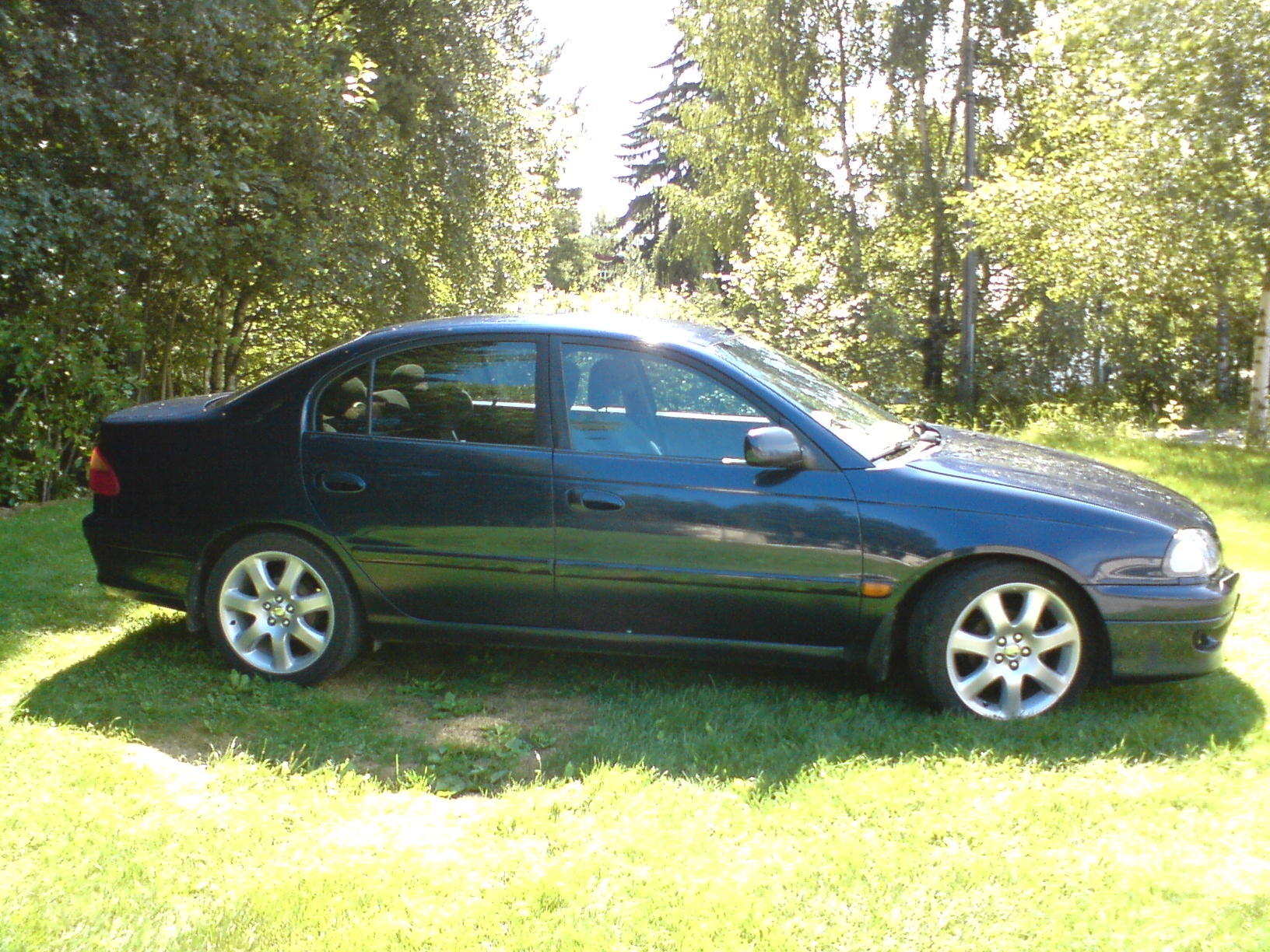Toyota Avensis 1998