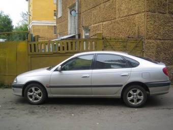 Toyota Avensis 1999