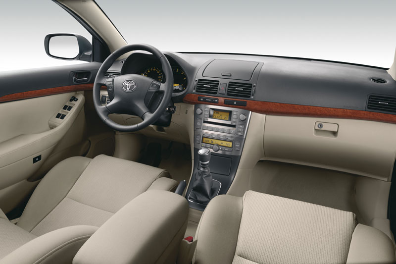 Toyota Avensis 2.0 D-4d Executive