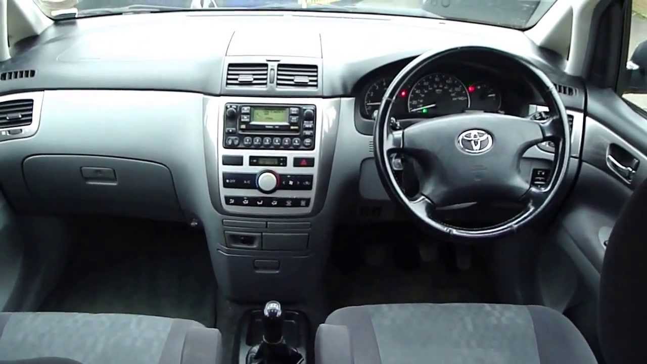 Toyota Avensis 2.0 D-4d Sol