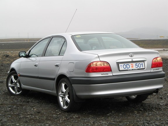 Toyota Avensis 2001 Model Toyota Avensis 2001 Model