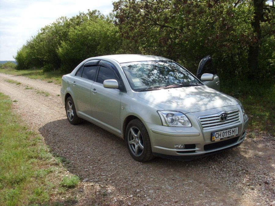 Toyota Avensis 2004