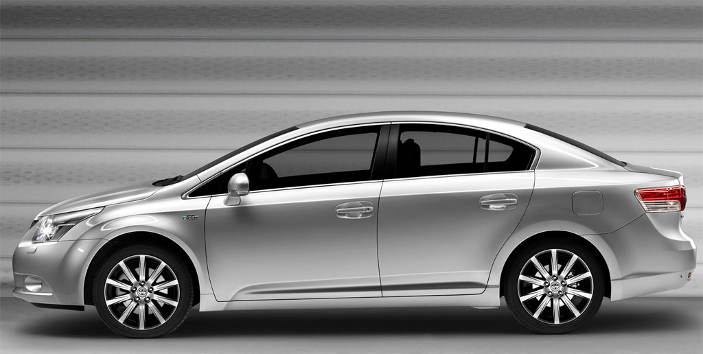 Toyota Avensis 2010 Model
