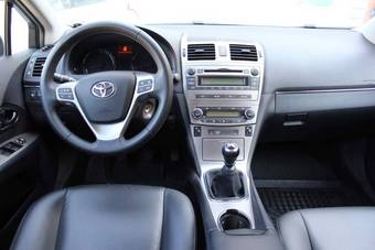Toyota Avensis 2011