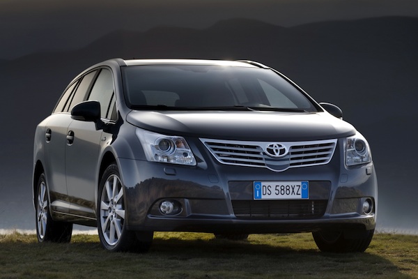 Toyota Avensis 2011